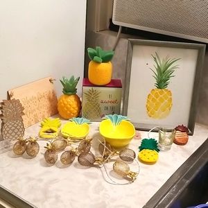 Pineapple decor